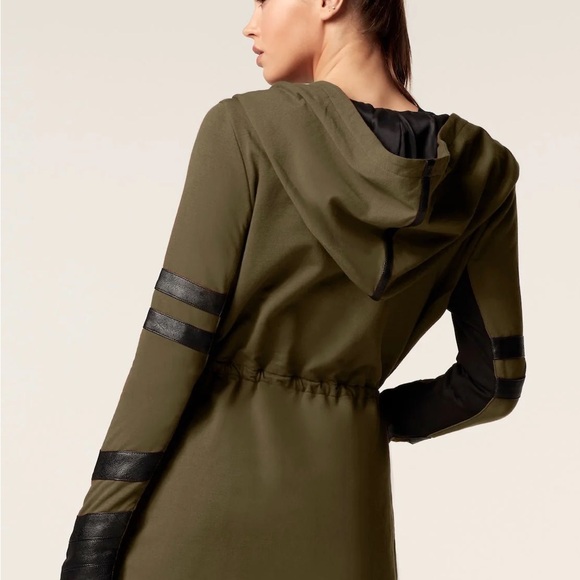 blanc noir Maitri Traveler Jacket olive - Picture 3 of 5